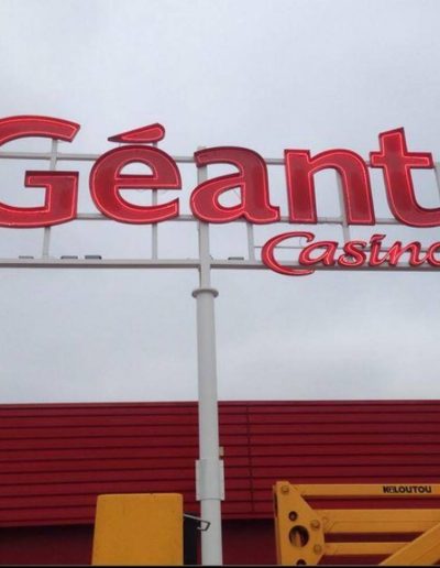 Panneau signalétique Géant Casino